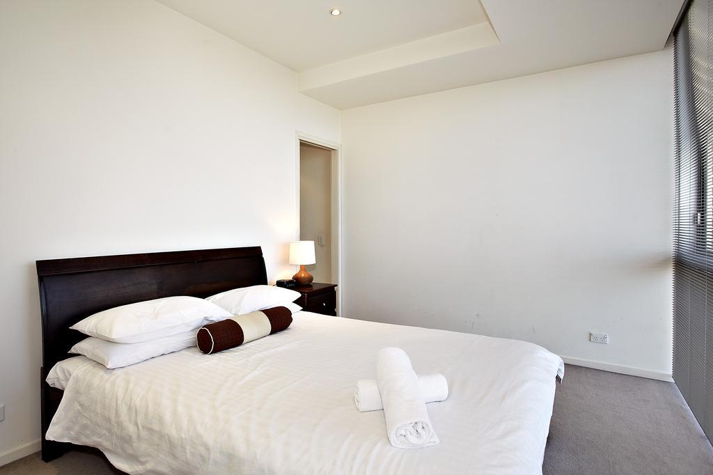 Astra Apartments Melbourne Oda fotoğraf